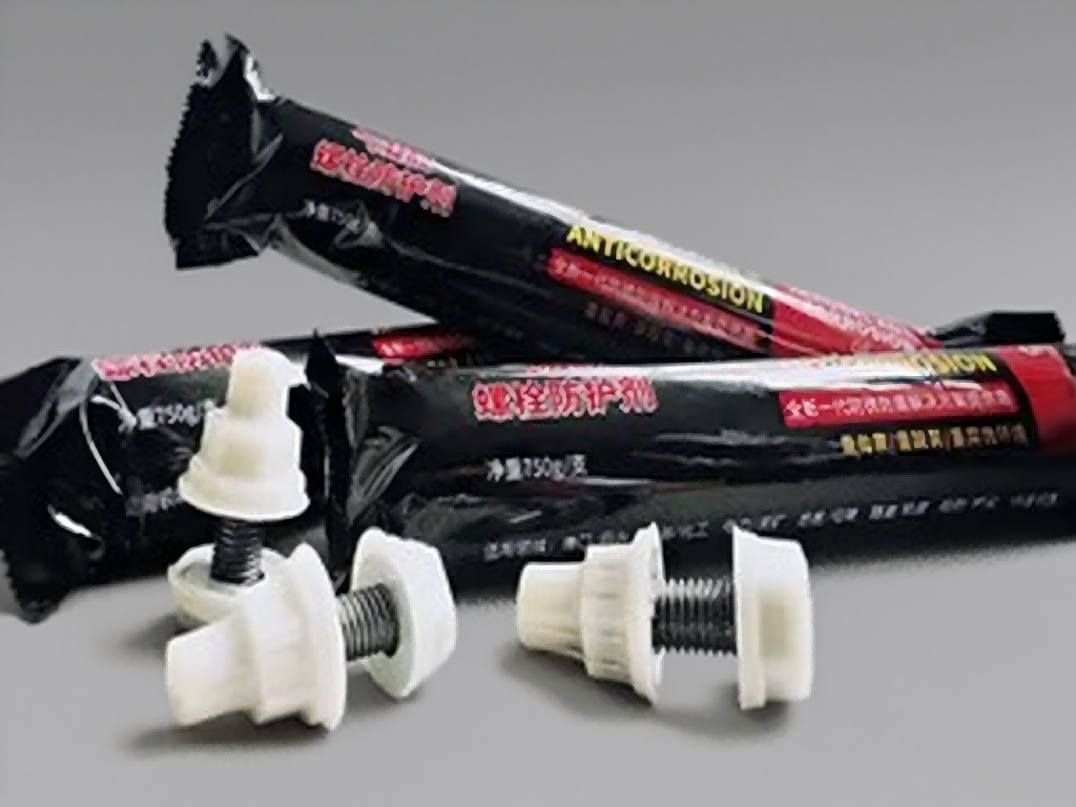 Aerogel bolt protective